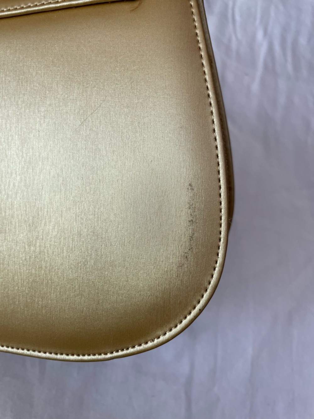 Vintage Metallic Gold Top-Handle Evening Mini Bag - Picture 8 of 10